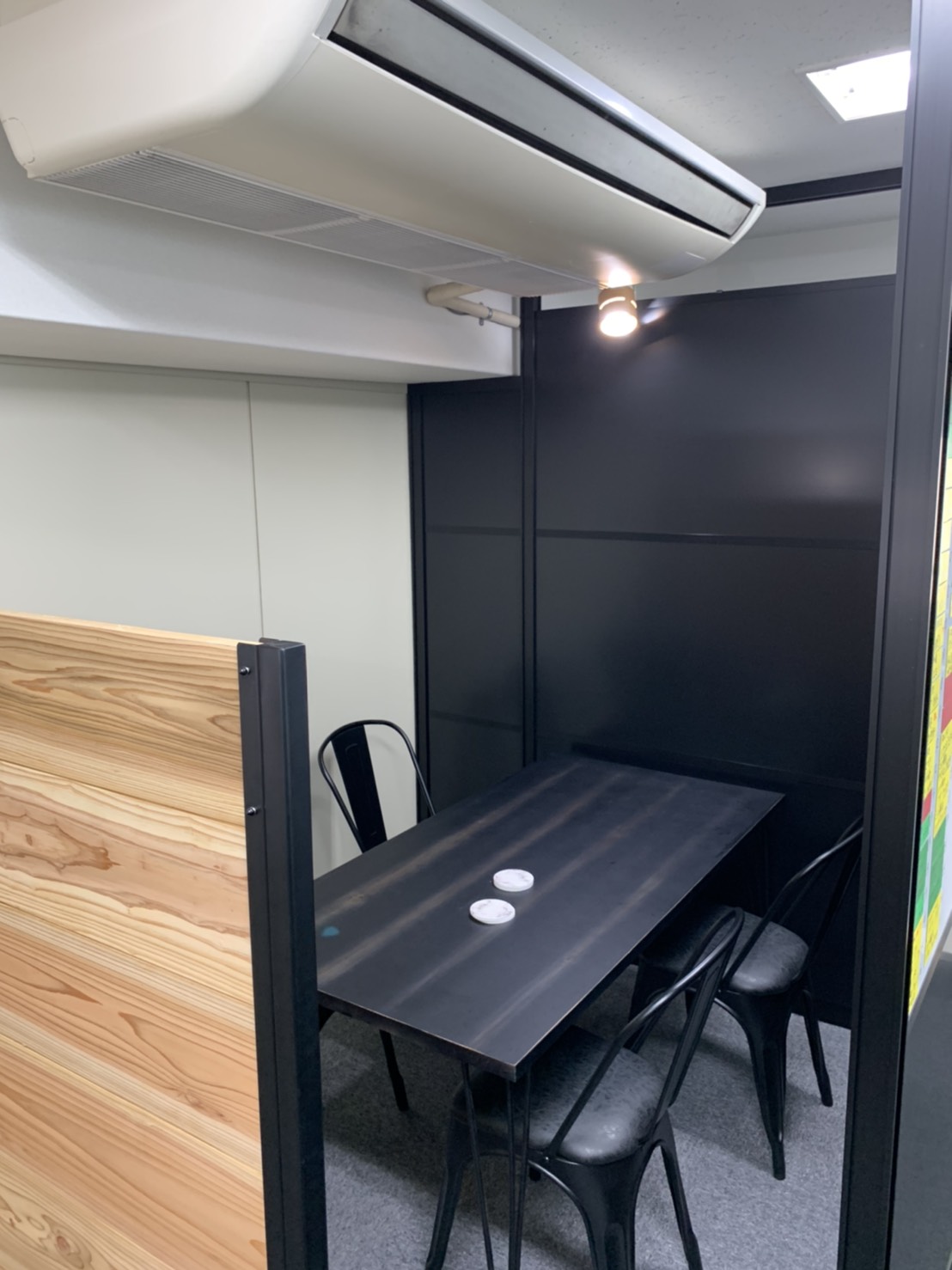 Daughters Furniture 働く を楽しくするオフィス家具